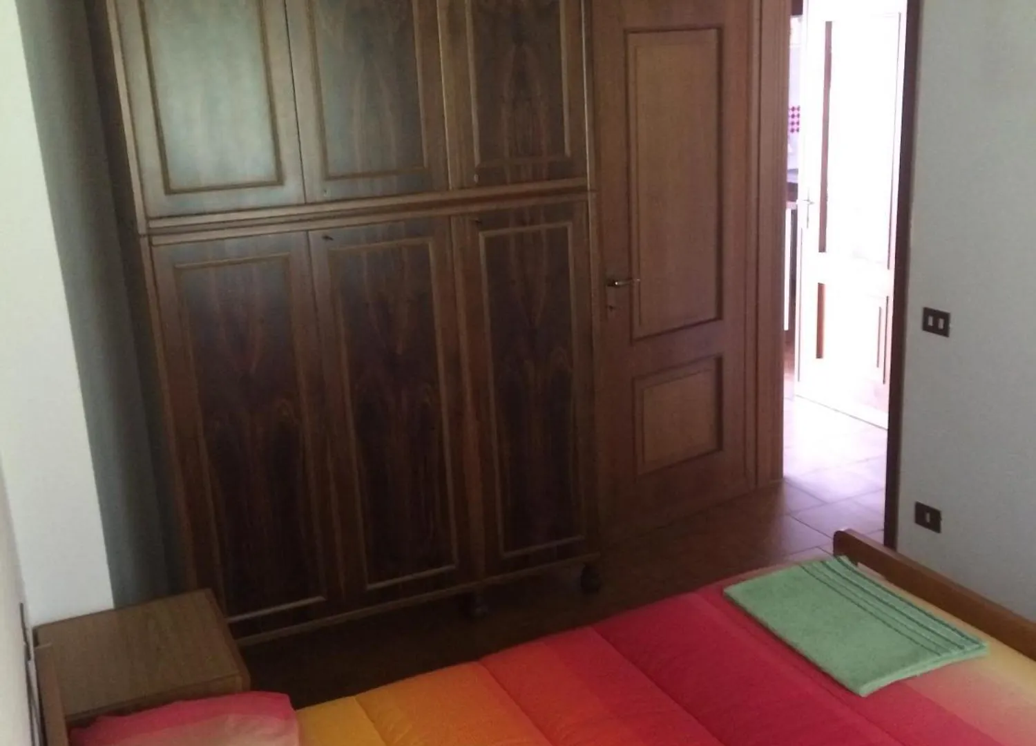 The Silence Holiday Apartment Lezzeno 0*,  Italia